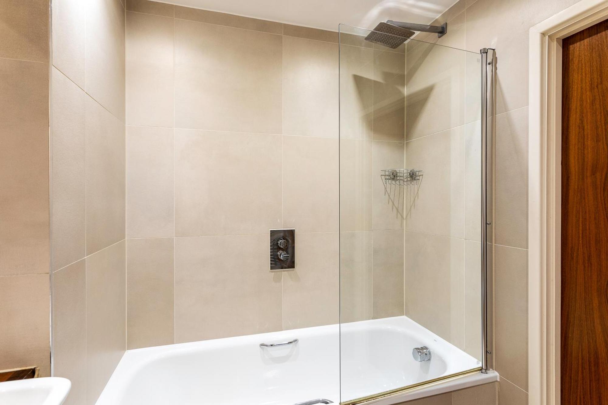 Serene Cityscape - 2Br Luxury Westminster Apartment Londýn Exteriér fotografie